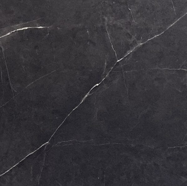 Obsidian Vein – 4 mm Premium Wandpaneel (122x280 cm) - Image 3